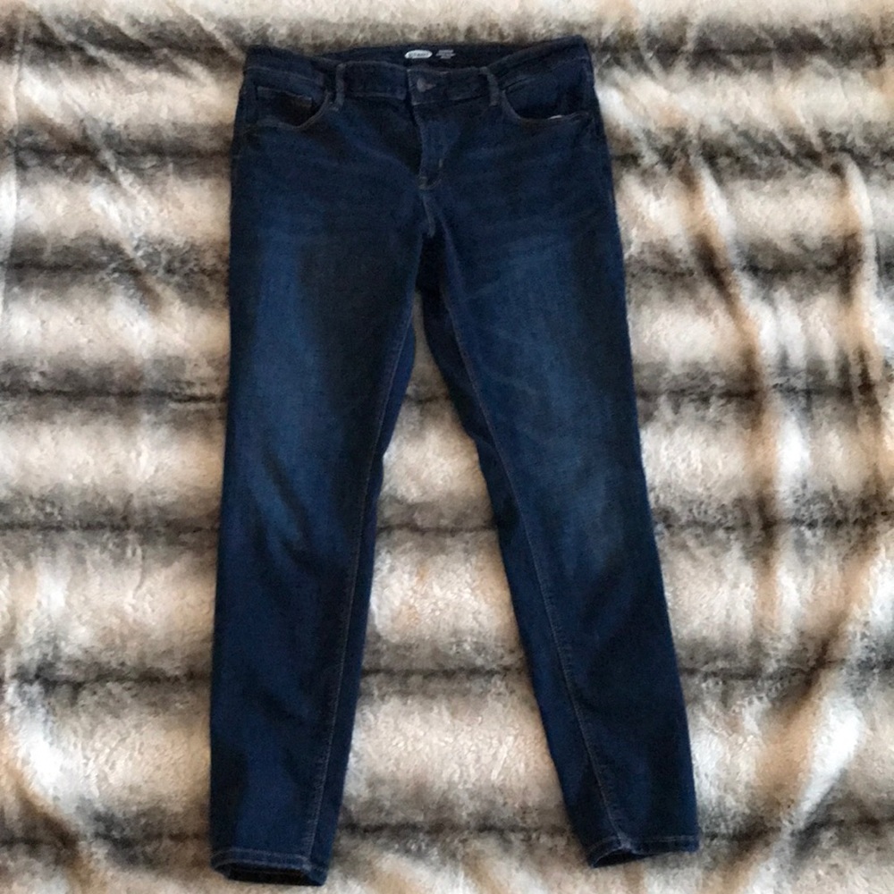 Old Navy Mid-rise Rockstar Super Skinny Jeans